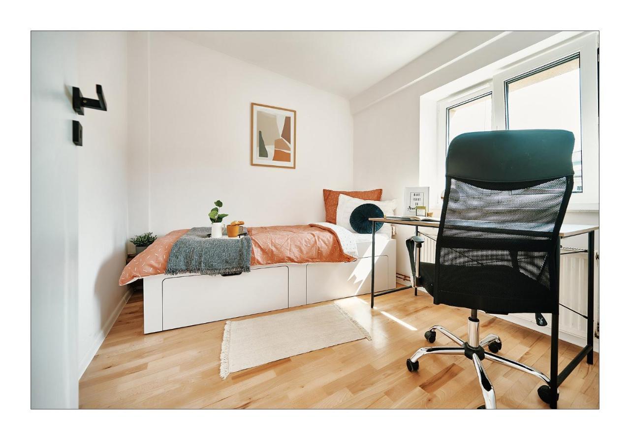 Sunny Apartment At The Heart Of Old Town Krasków Εξωτερικό φωτογραφία